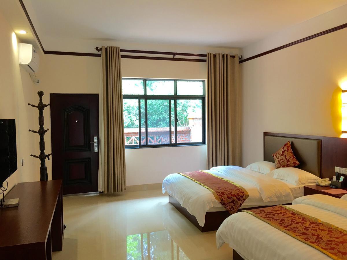 Yangshuo Mountain Top Retreat ภายนอก รูปภาพ