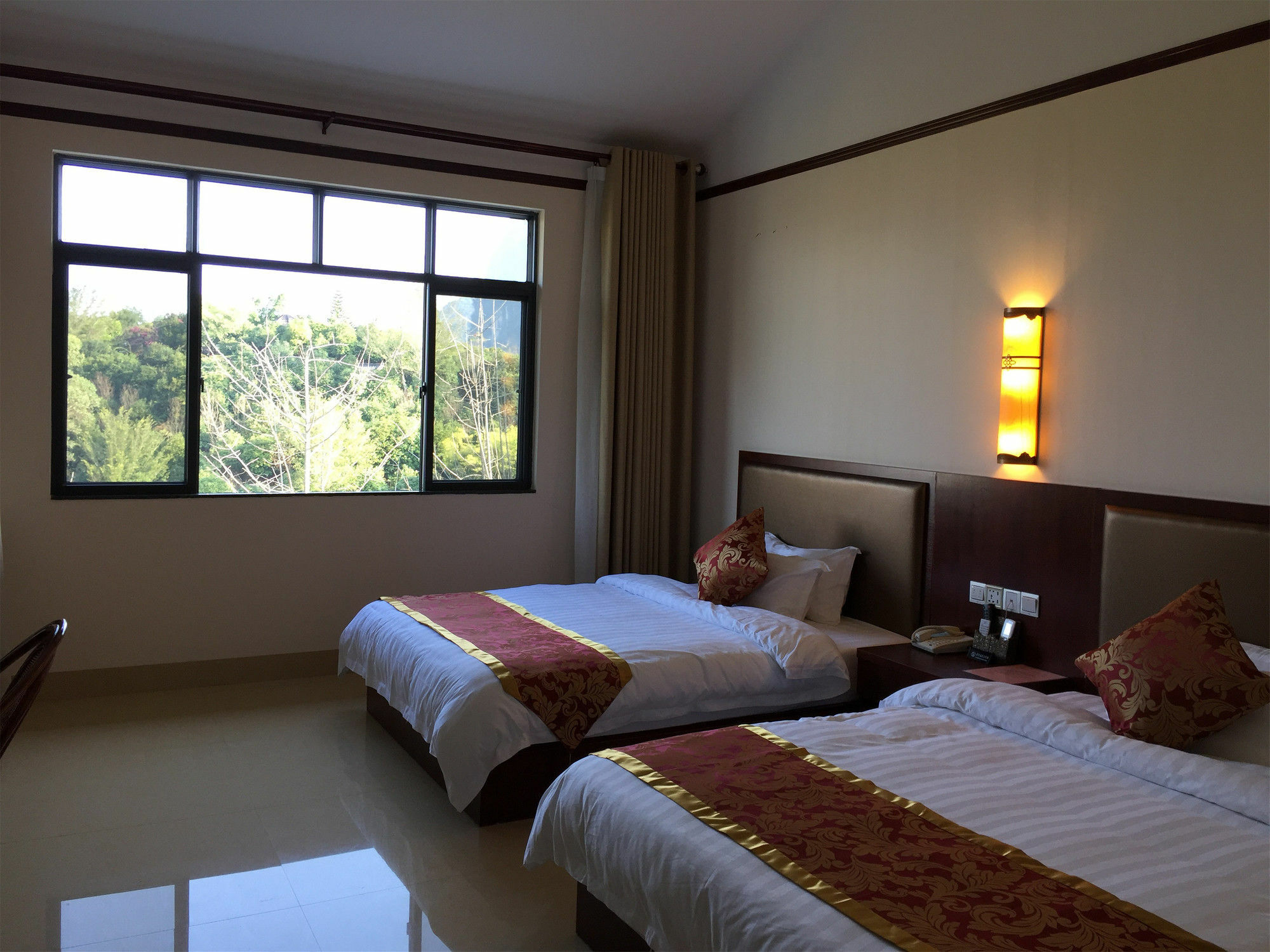 Yangshuo Mountain Top Retreat ภายนอก รูปภาพ