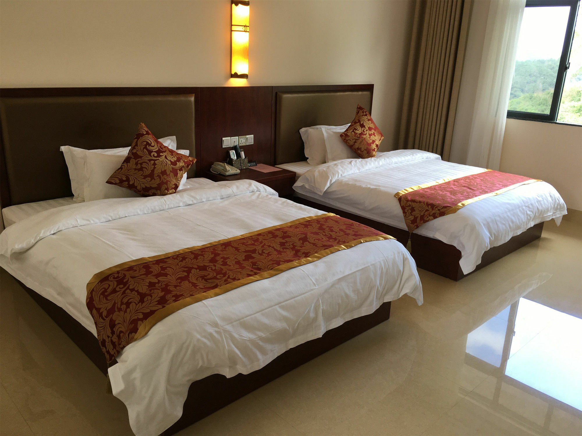 Yangshuo Mountain Top Retreat ภายนอก รูปภาพ